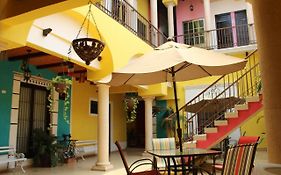 Hotel Guaranducha Inn